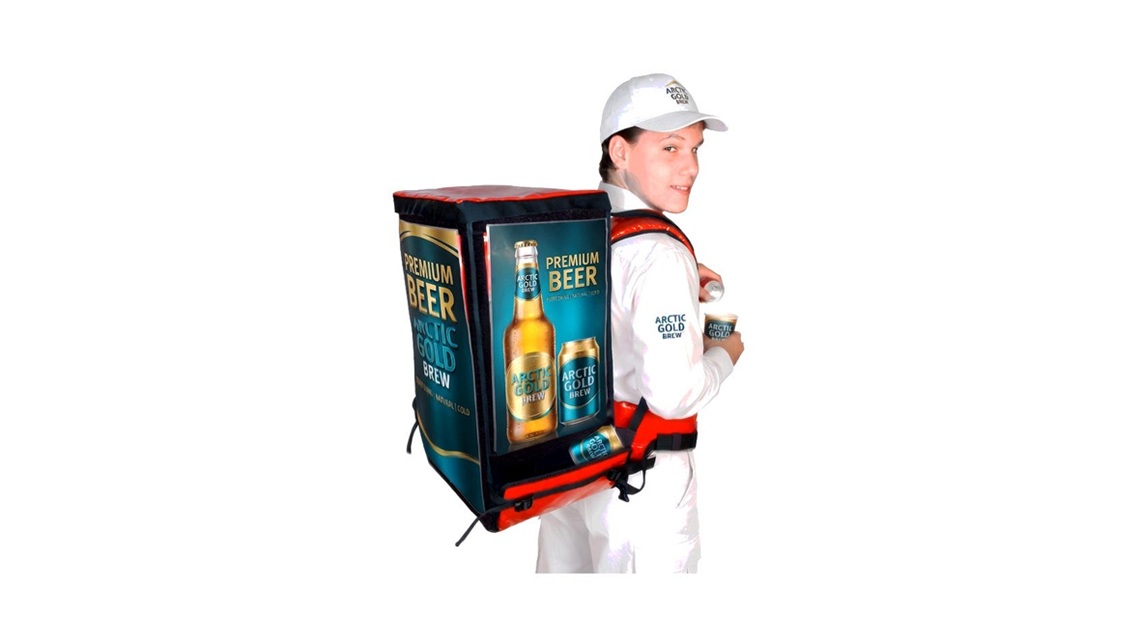 Vending backpack for mobile sales of bottles and cans at events