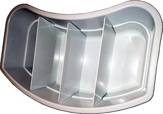 Rocketpacks ice-cream-shop-inlay showcased at CheeseCon – a compact, lightweight solution for mobile dessert vending within dairy-focused trade show environments. Measuring 59 cm in width, 37 cm in depth, and 22 cm in height, and weighing just 2.7 kg, this ergonomic unit is designed for seamless integration into vendor trays or countertop setups. Ideal for serving ice cream, frozen yogurt, or dairy-based desserts alongside cheese sampling experiences. The inlay features a generous 60 x 20 cm branding area for high-impact visual marketing, making it perfect for brand promotions, new product rollouts, or artisan dessert presentations. Its hygienic design and practical dimensions make it an essential tool for foodservice professionals aiming to engage attendees with a unique and refreshing offering at CheeseCon.